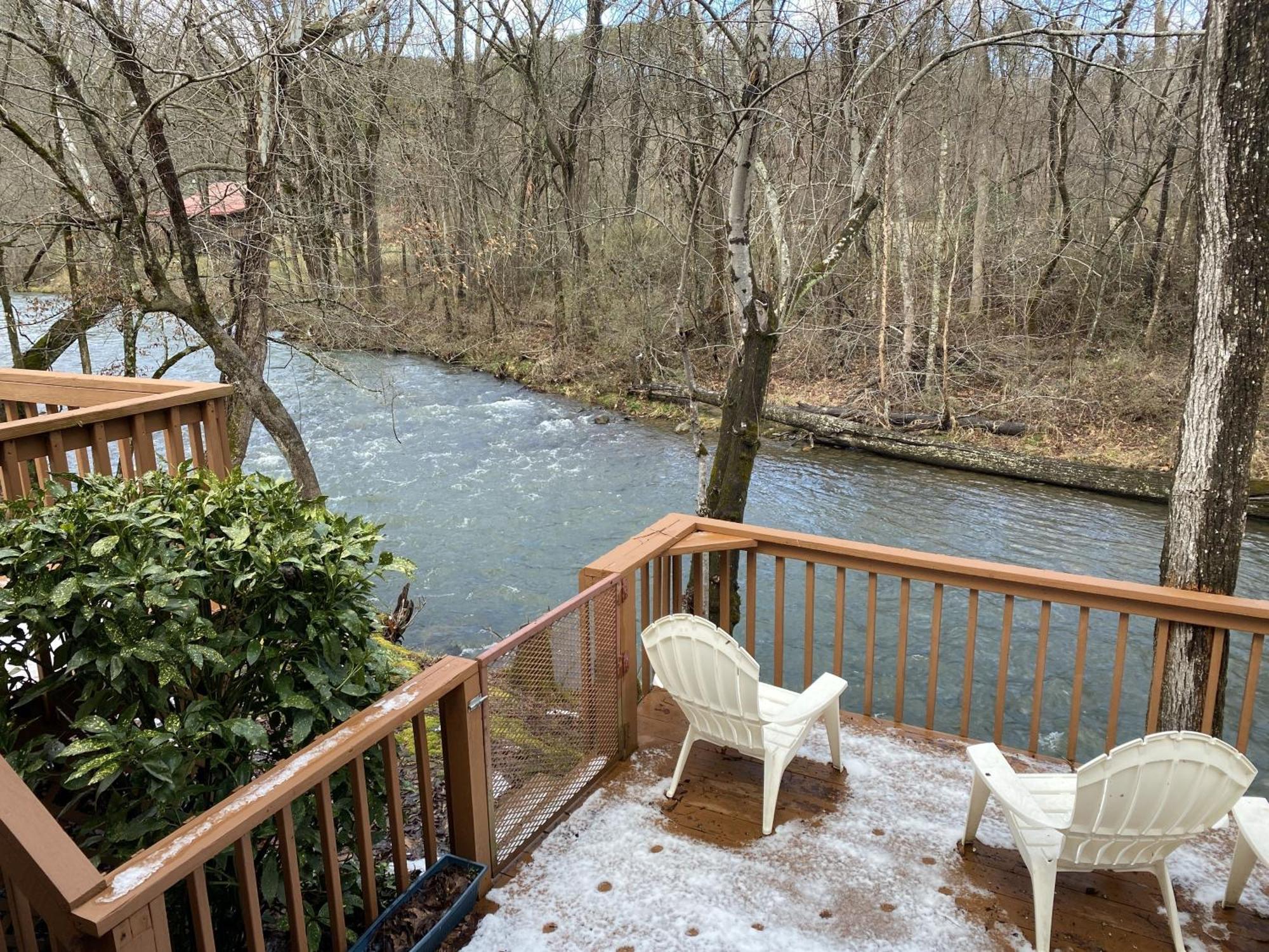 Gray'S Place On Cosby Creek - 2 Bedrooms, 2 Baths, Sleeps 6 Home Luaran gambar